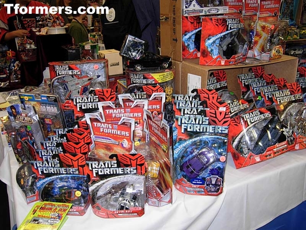 Botcon 2011 Dealers Room  (309 of 359)